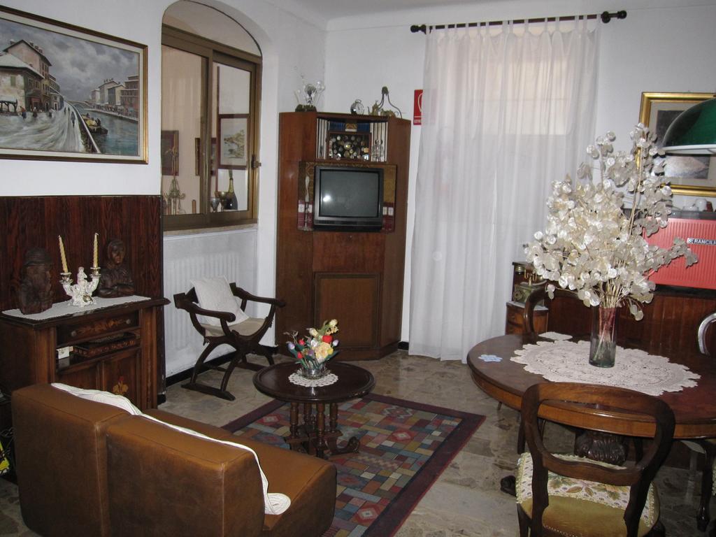 Albergo Kristina Бордигера Экстерьер фото