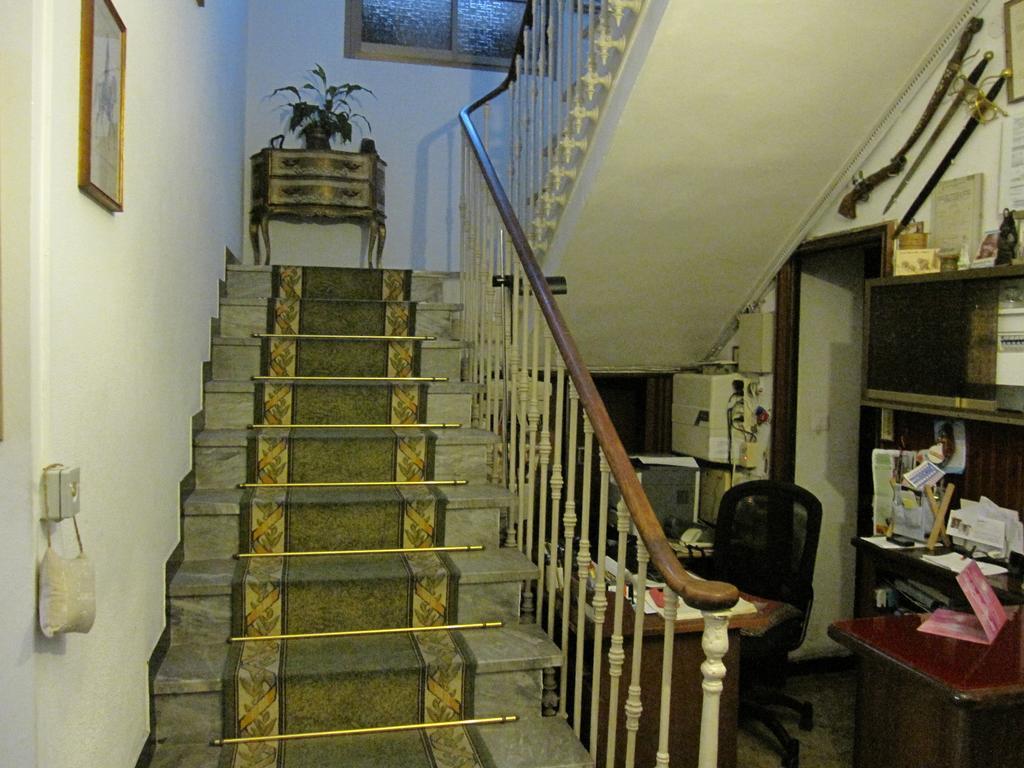 Albergo Kristina Бордигера Экстерьер фото