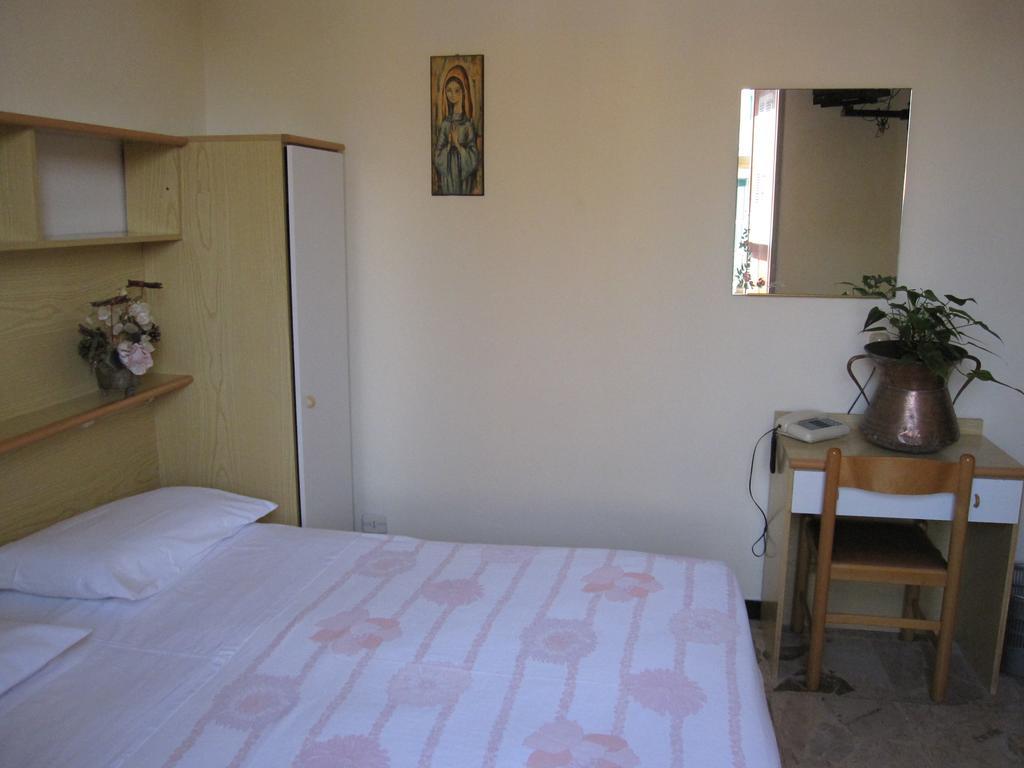 Albergo Kristina Бордигера Номер фото